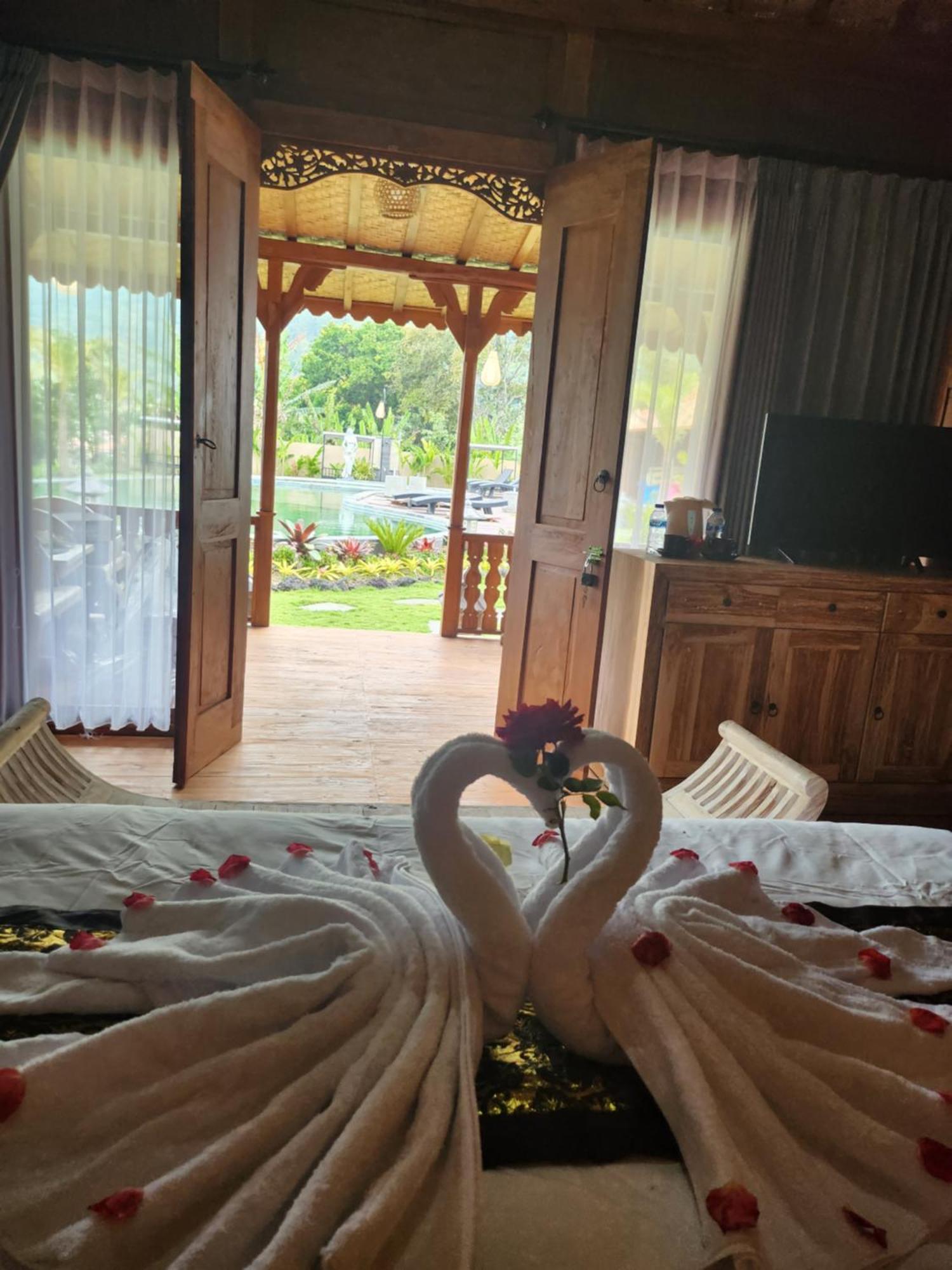 Starlake Villa & Glamping Kubupenlokan Pokoj fotografie
